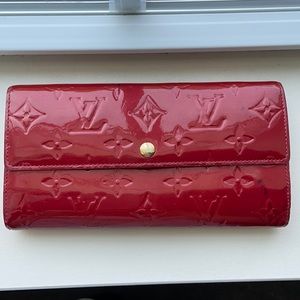 Louis Vuitton Sarah Wallet